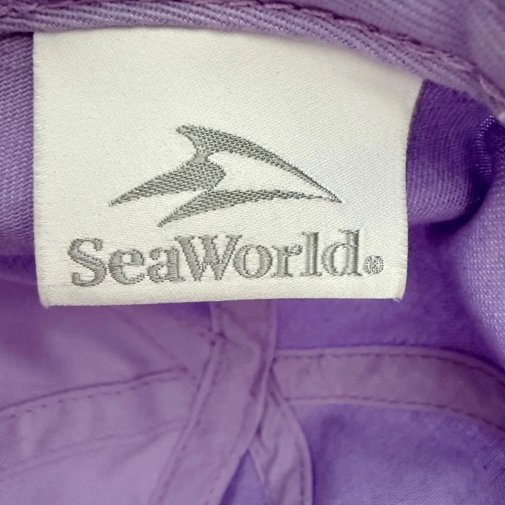 SeaWorld Purple Dolphin Hat Im Fin-tastic Adjustable Souvenir Baseball Cap